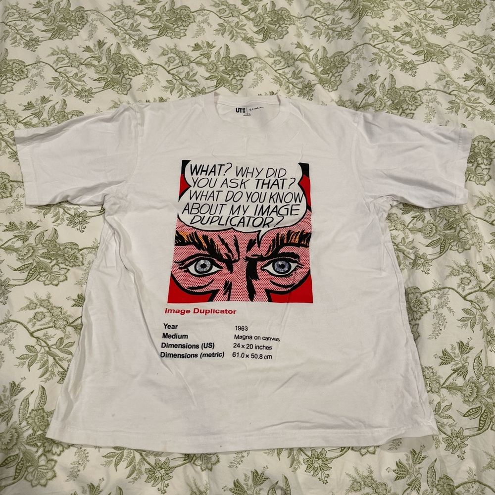 Uniqlo Comic Graphic White T-Shirt